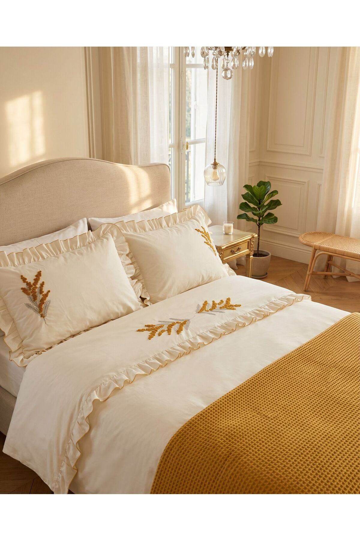 Trigo Hardal Çiçek Süzene Nakışlı Pamuk King Size Nevresim Takımı 7 Parça Runnerlı Modern Çift Kişilik Set